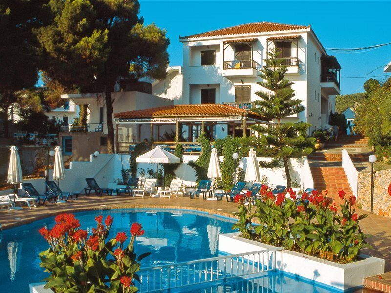 Paradise Hotel 파티티리 외부 사진