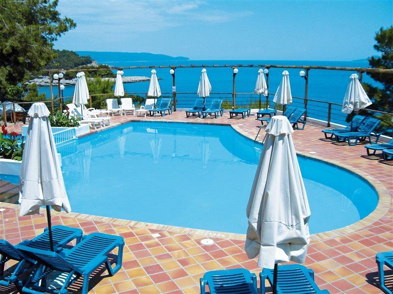 Paradise Hotel 파티티리 외부 사진